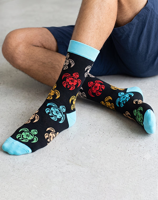 Men's Tribal Turtle Tropical Crew Socks