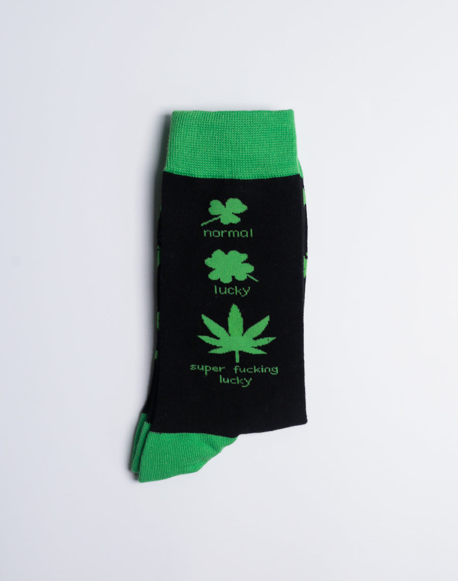 Cozy and durable men’s crew socks with a fun marijuana leaf print, a great gift for cannabis enthusiasts.