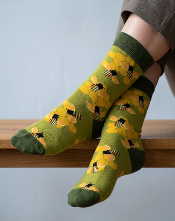 Women's Honeycomb Bee Crew Socks