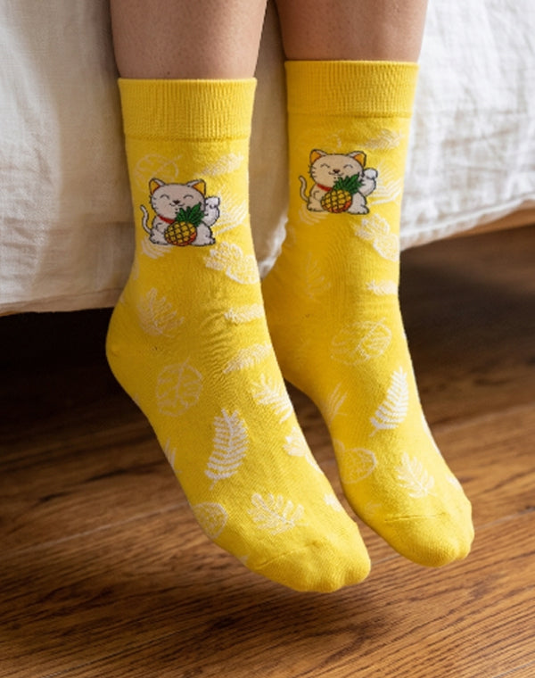 Women's Pineapple Prosperity Cat Crew Socks